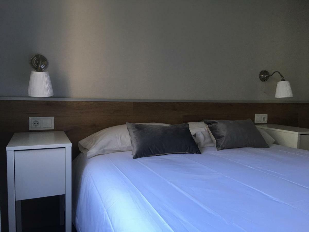 Apartaments La Pertusa 1R Piso Corca  Ngoại thất bức ảnh